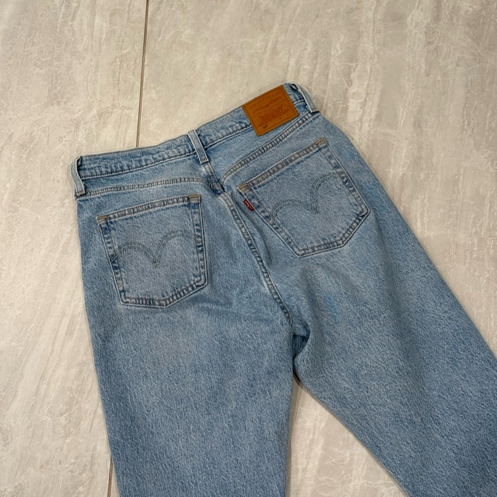 Levi’s 501 Straight Jeans